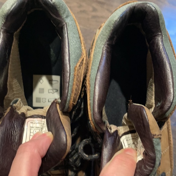 Danner hiking boots - Picture 10 of 13